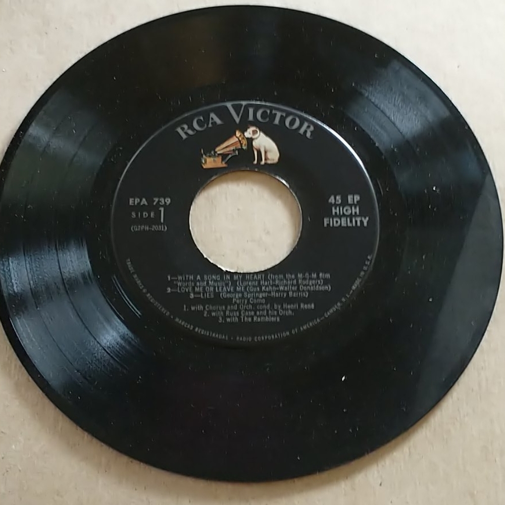 Vintage RCA Perry Como 45 RPM - Picture 3 of 6